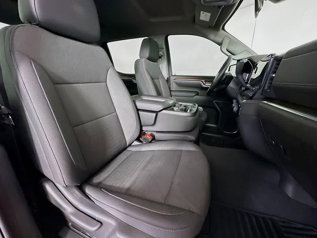 used 2025 Chevrolet Silverado 1500 car, priced at $41,899