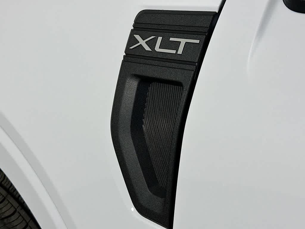 new 2025 Ford Maverick car, priced at $26,404