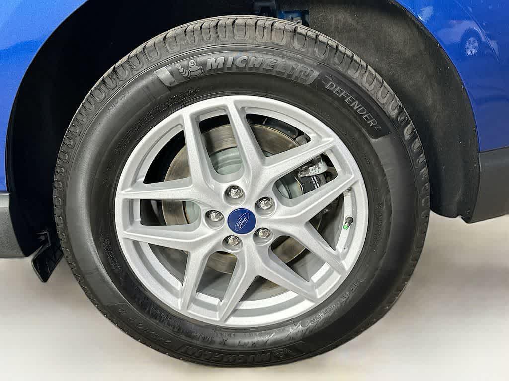 used 2022 Ford Edge car, priced at $17,895