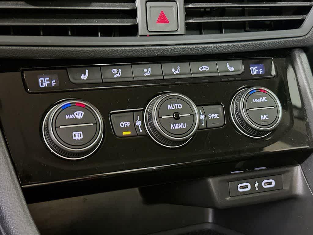 used 2024 Volkswagen Jetta car, priced at $16,279