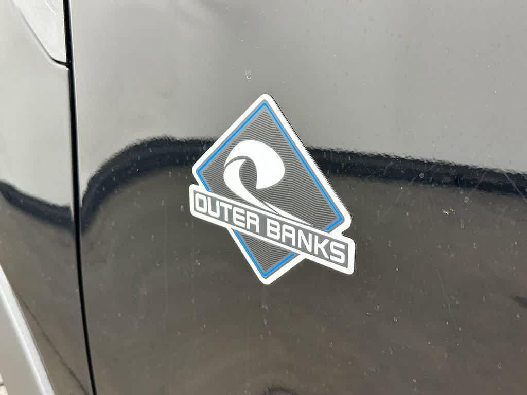 new 2025 Ford Bronco Sport car, priced at $30,912