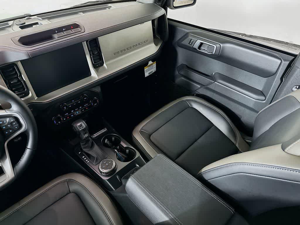 new 2025 Ford Bronco car, priced at $44,976