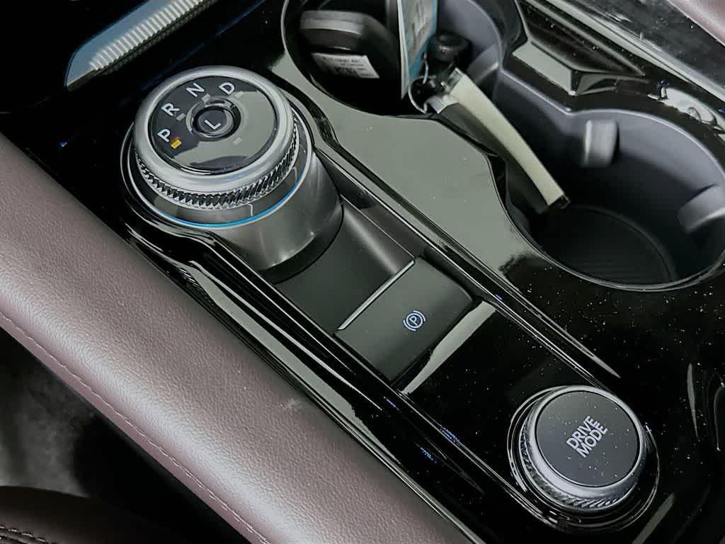 new 2025 Ford Explorer car, priced at $48,342