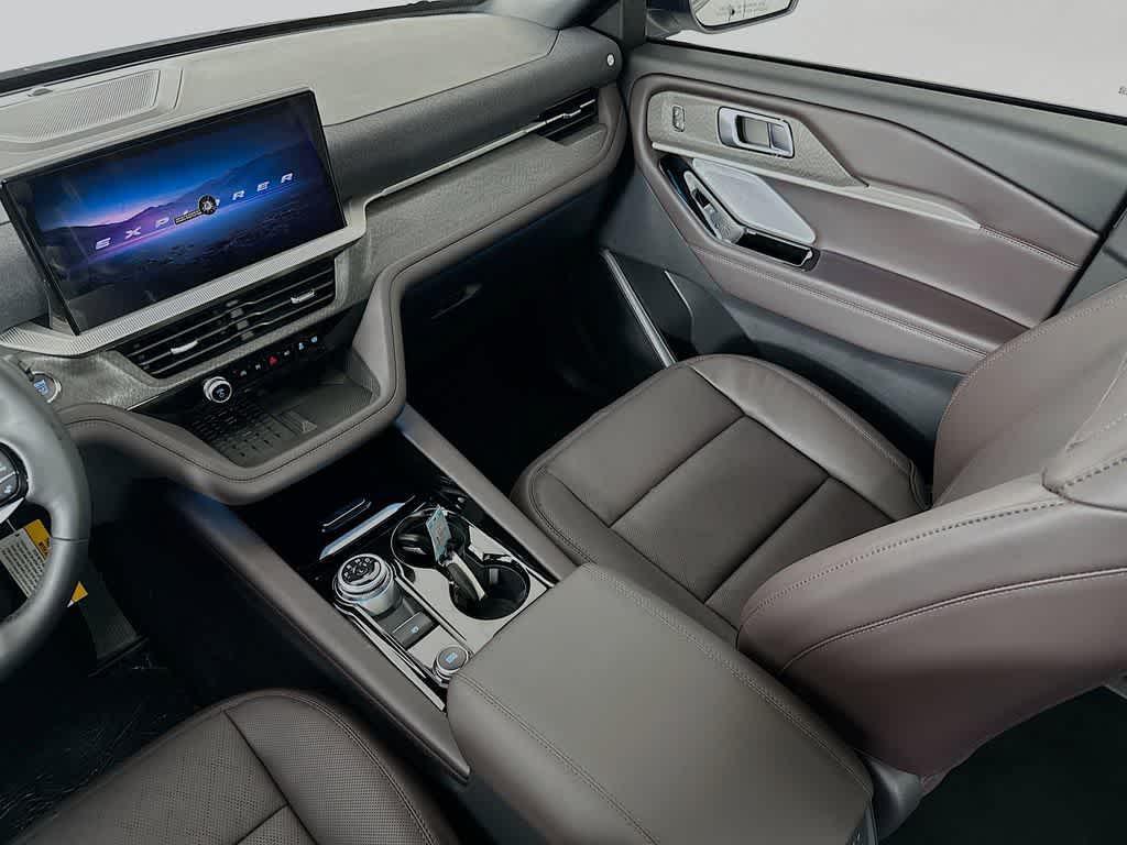 new 2025 Ford Explorer car, priced at $48,342