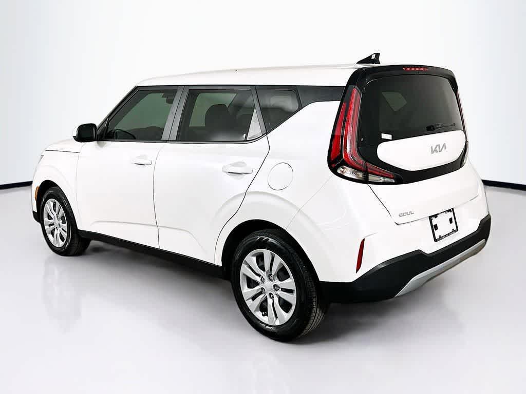 2023 Snow White Pearl Kia Soul