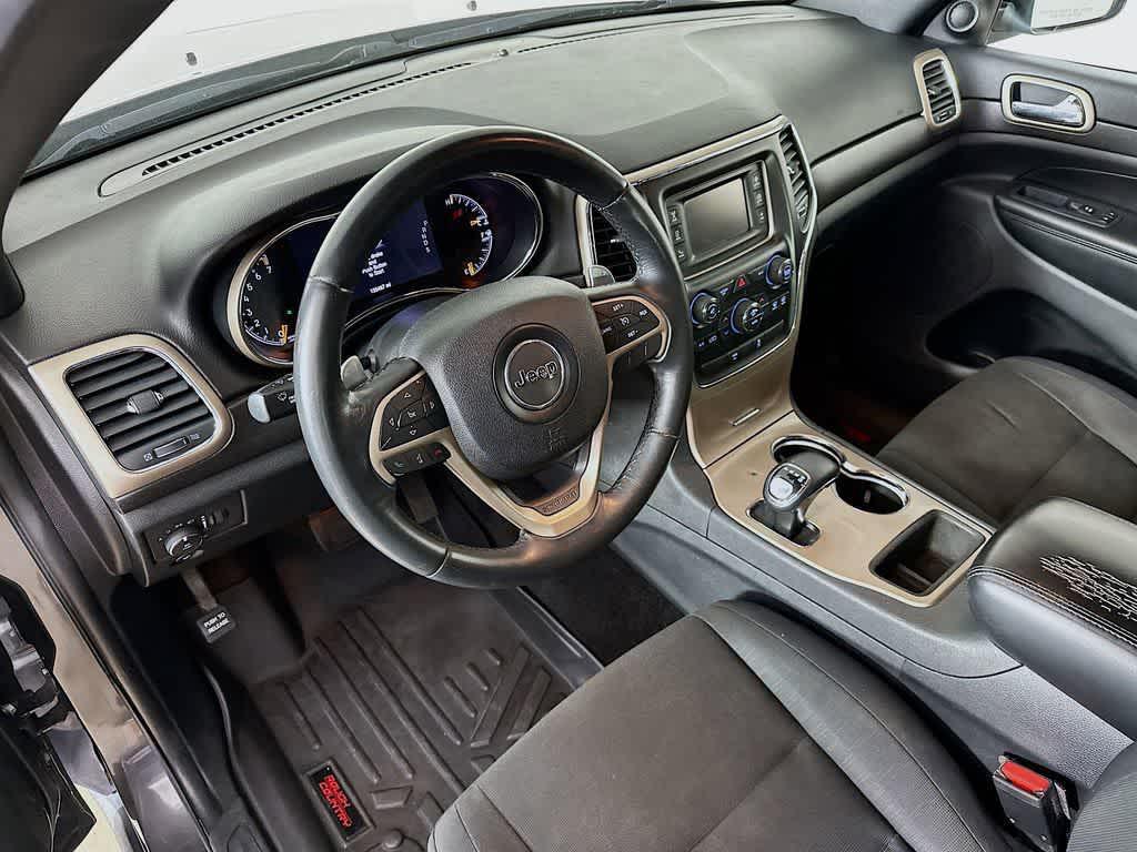used 2015 Jeep Grand Cherokee car, priced at $9,998