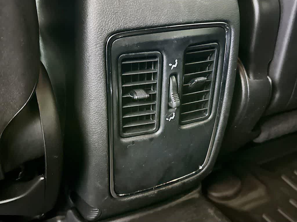 used 2015 Jeep Grand Cherokee car, priced at $9,998