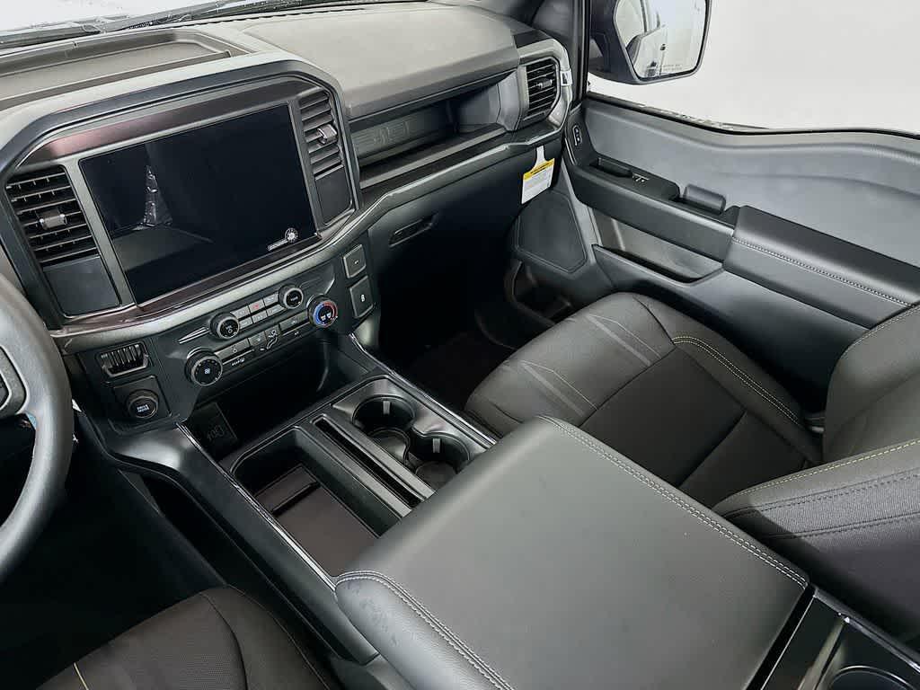 new 2025 Ford F-150 car, priced at $35,812