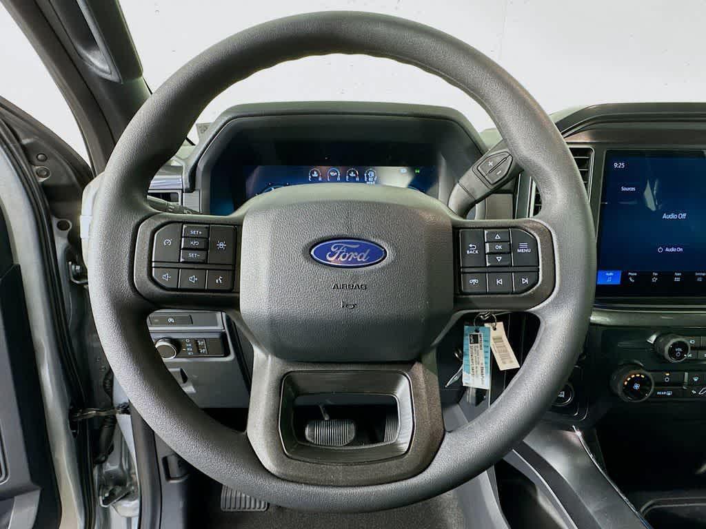 new 2025 Ford F-150 car, priced at $35,812