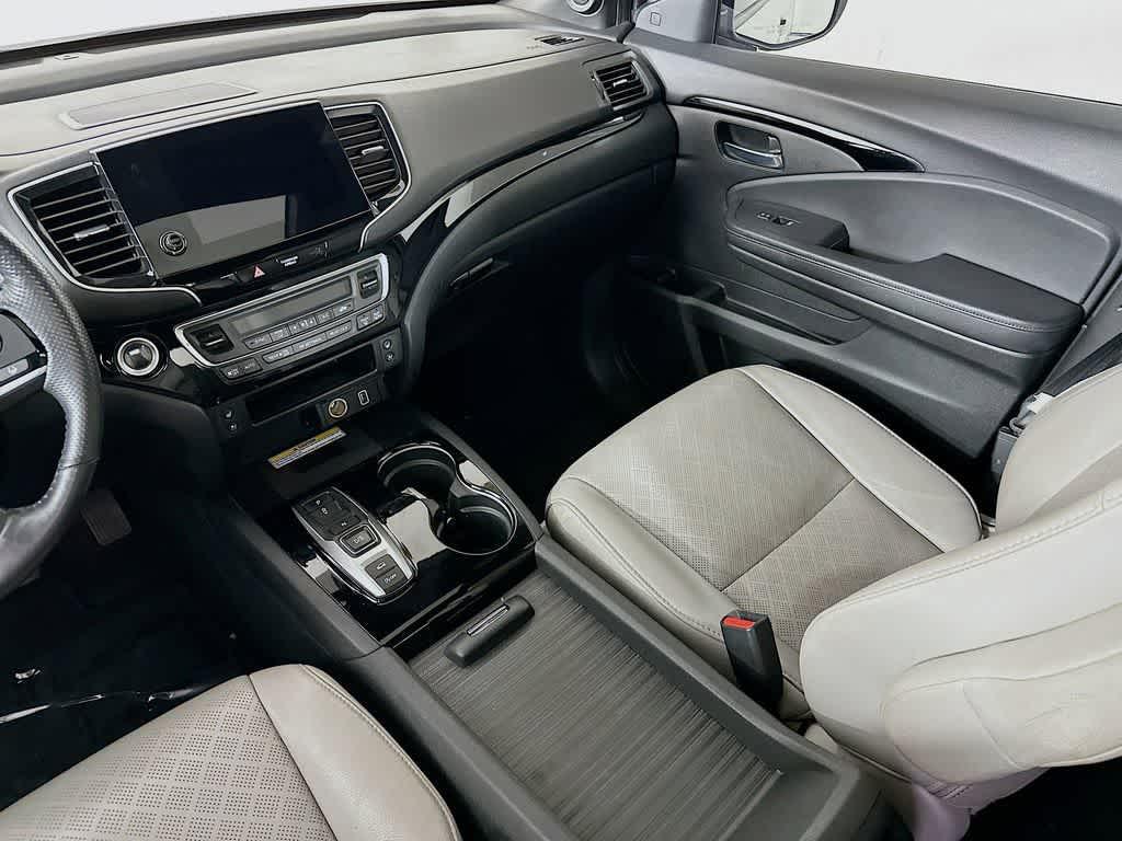 used 2021 Honda Passport car, priced at $24,891