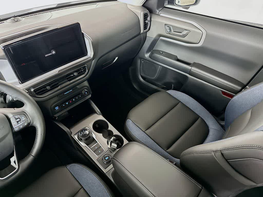 new 2025 Ford Bronco Sport car, priced at $30,912