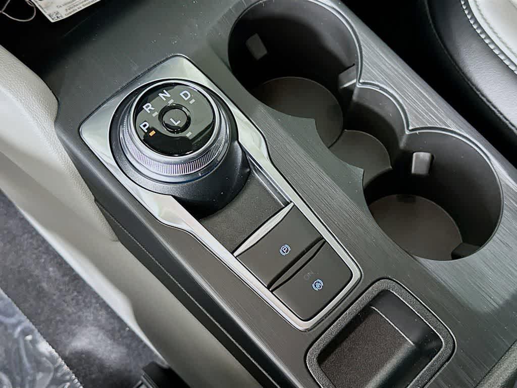 new 2025 Ford Escape PHEV car, priced at $31,890