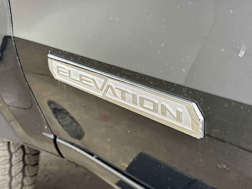 used 2023 GMC Canyon car, priced at $30,682