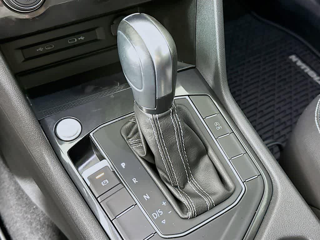 used 2021 Volkswagen Tiguan car, priced at $14,543