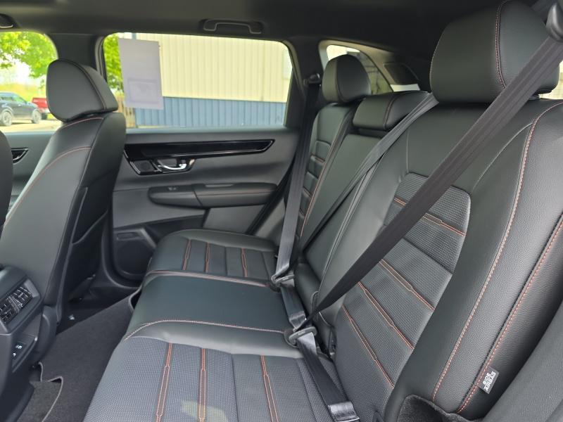 new 2026 Honda CR-V Hybrid car, priced at $44,399