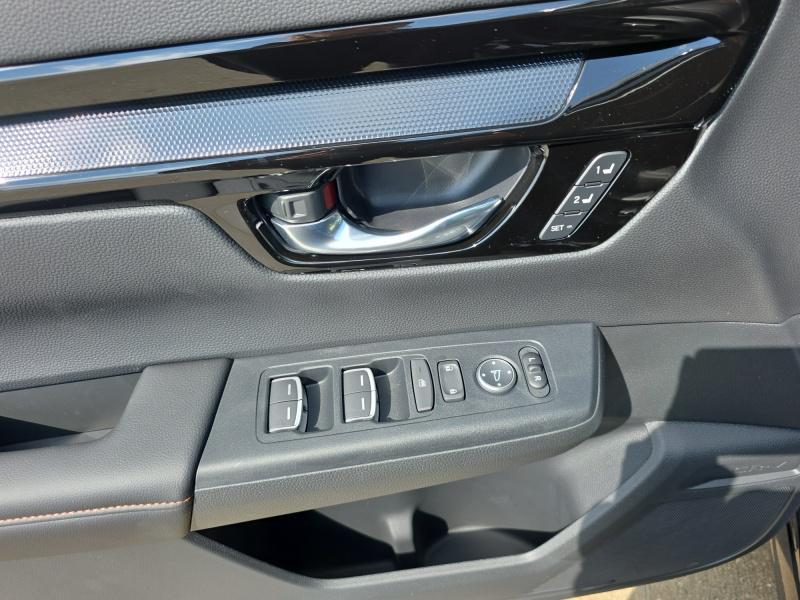 new 2026 Honda CR-V Hybrid car, priced at $44,399