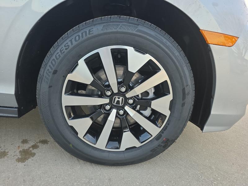 new 2026 Honda Odyssey car, priced at $42,689
