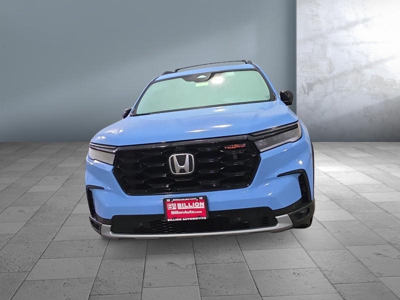 used 2024 Honda Pilot car, priced at $43,999