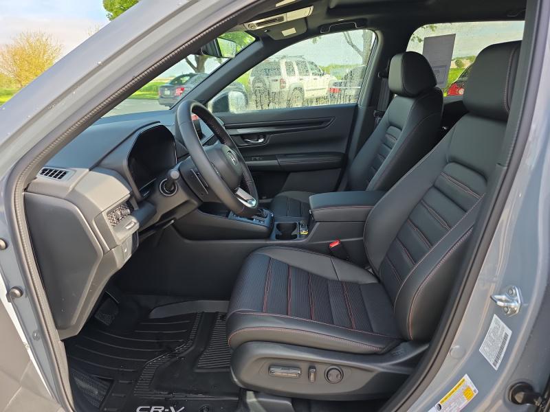 new 2026 Honda CR-V Hybrid car, priced at $42,529