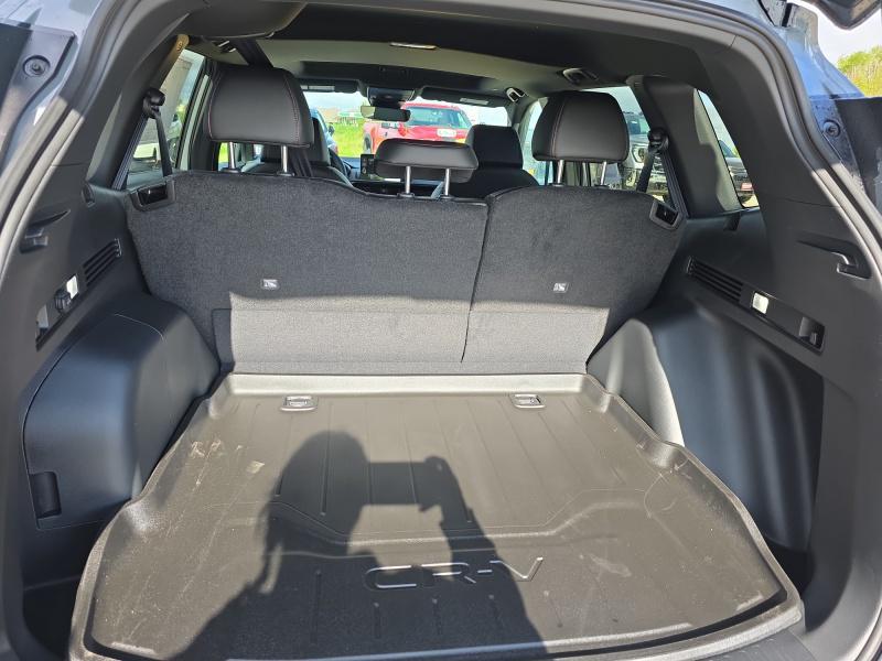 new 2026 Honda CR-V Hybrid car, priced at $42,529