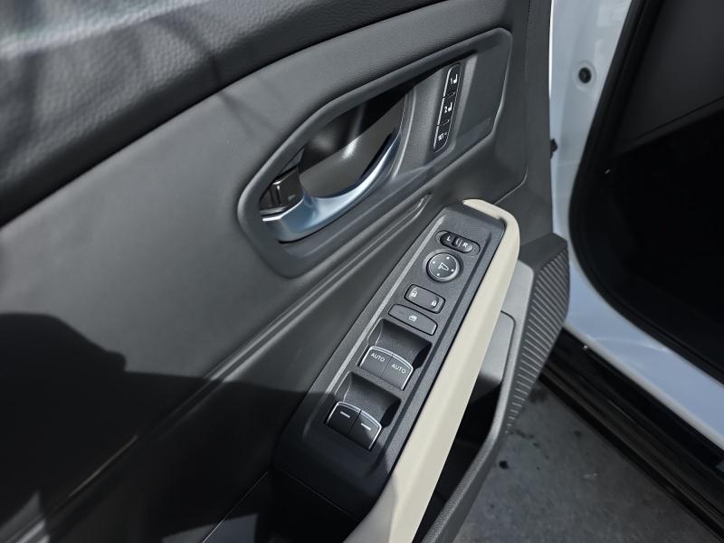 new 2025 Honda Accord Hybrid car, priced at $35,236