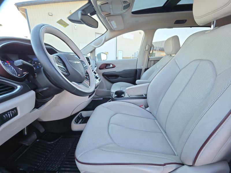 used 2020 Chrysler Pacifica car, priced at $17,999