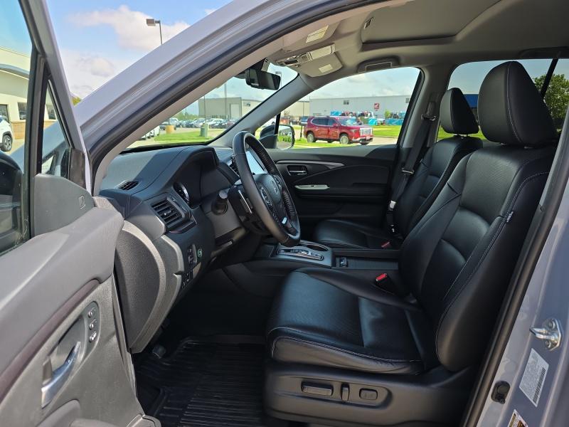 used 2023 Honda Ridgeline car, priced at $34,999