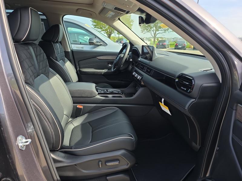 new 2026 Honda Pilot car, priced at $56,689