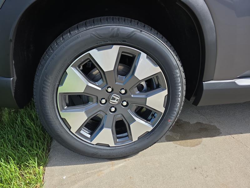 new 2026 Honda Pilot car, priced at $56,689