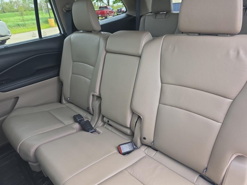 used 2022 Honda Pilot car, priced at $29,999