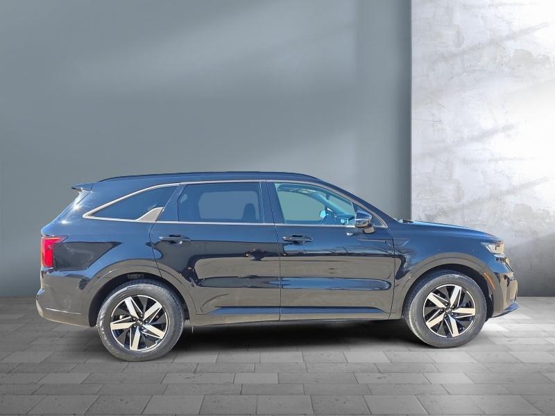 used 2021 Kia Sorento car, priced at $27,144