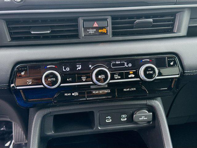 new 2026 Honda Pilot car, priced at $46,870