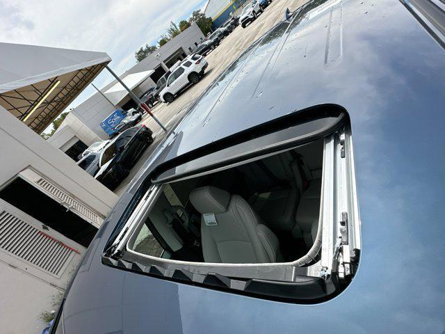 new 2026 Honda Odyssey car, priced at $43,290