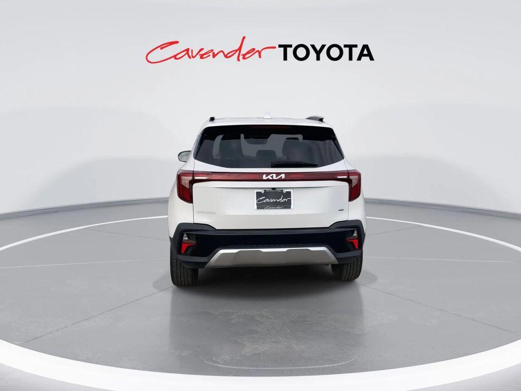 used 2024 Kia Seltos car, priced at $23,492