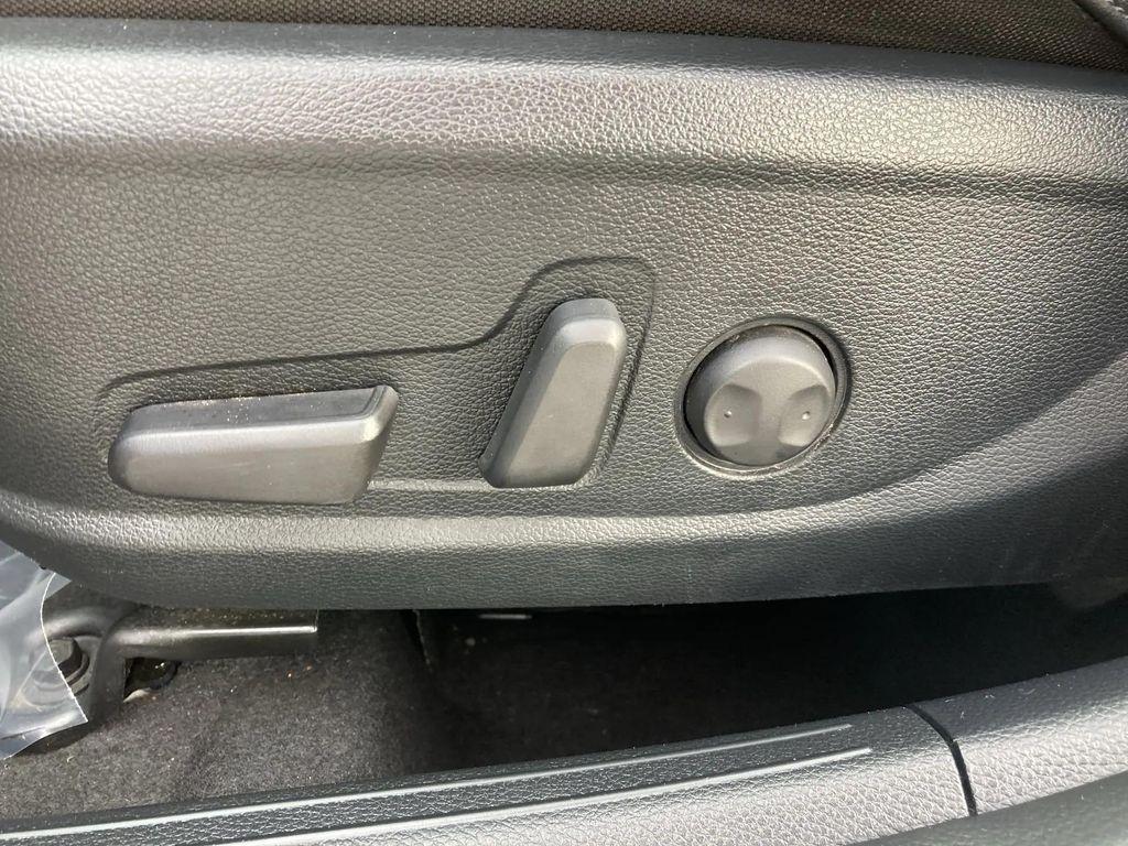 used 2024 Kia Seltos car, priced at $23,492