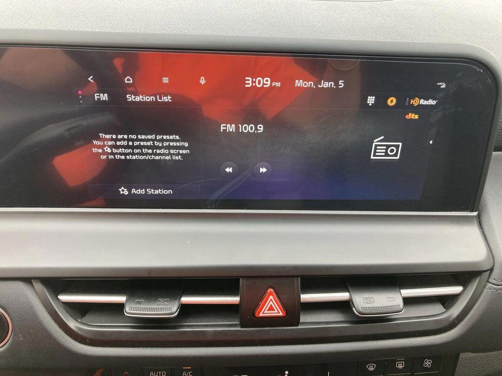 used 2024 Kia Seltos car, priced at $23,492