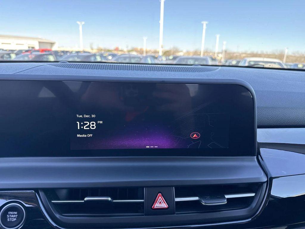 used 2025 Kia Seltos car, priced at $21,991