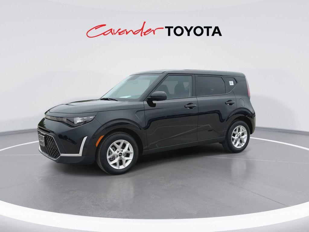 used 2025 Kia Soul car, priced at $19,217