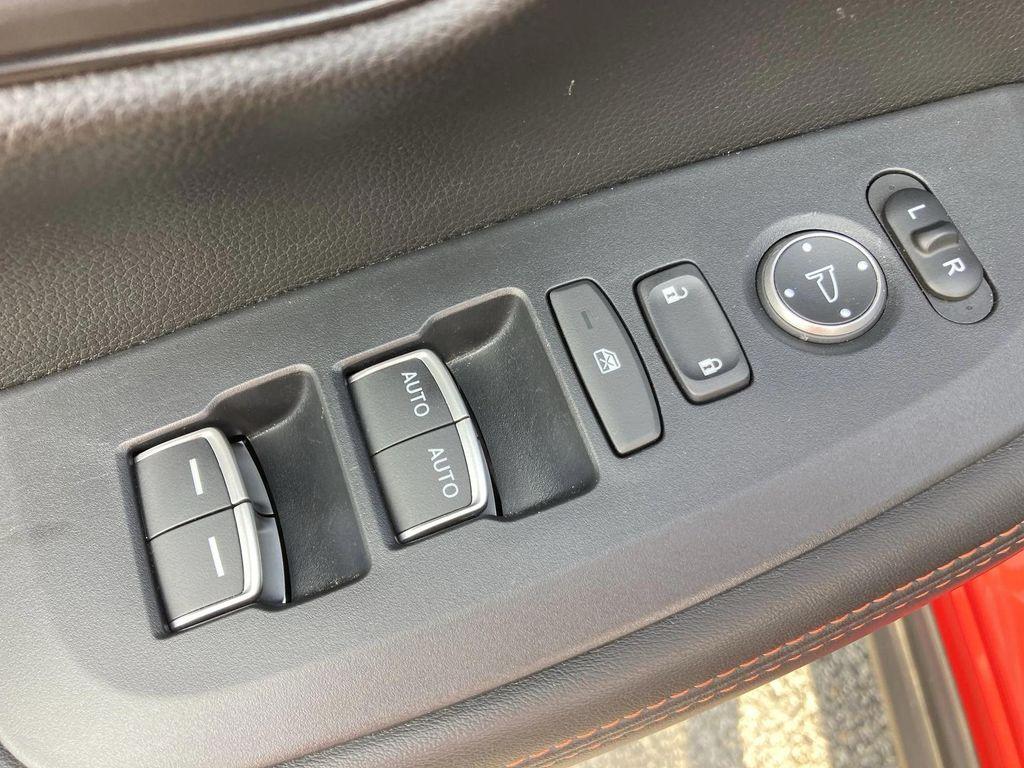 used 2025 Honda HR-V car, priced at $24,892