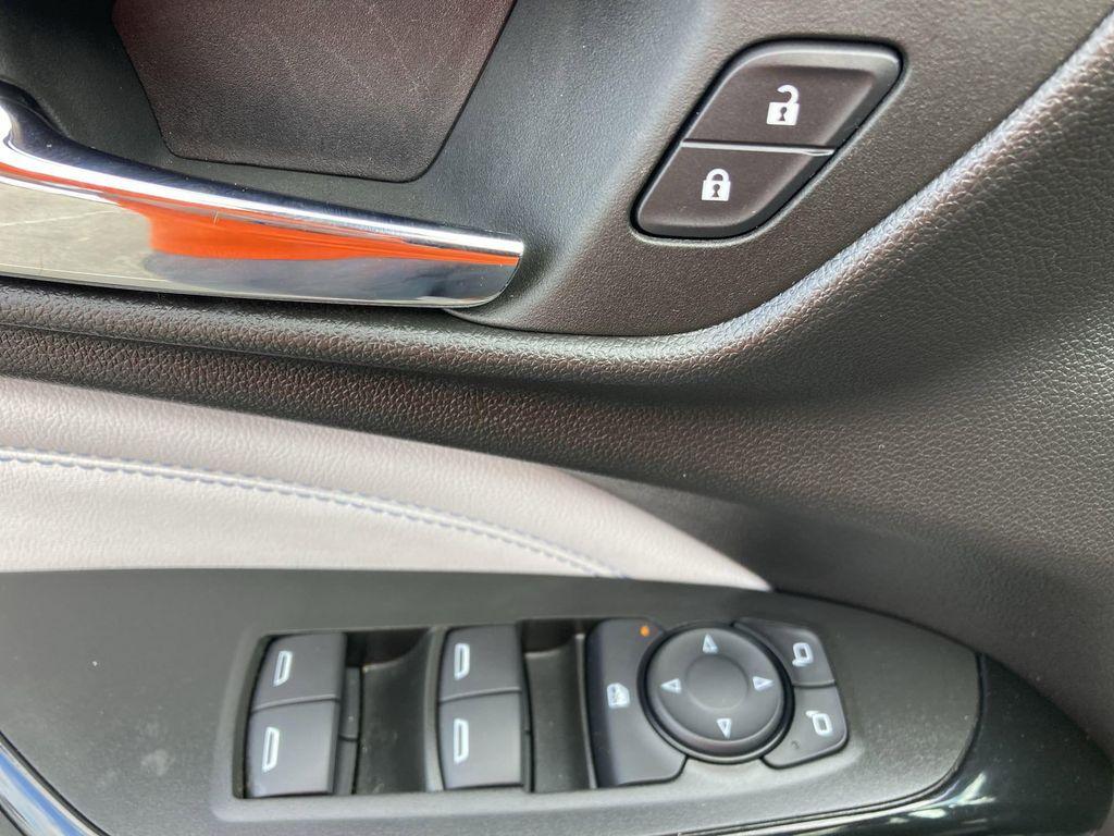 used 2025 Chevrolet Trax car, priced at $22,991