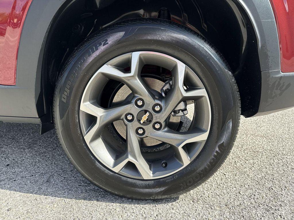 used 2025 Chevrolet Trax car, priced at $23,991