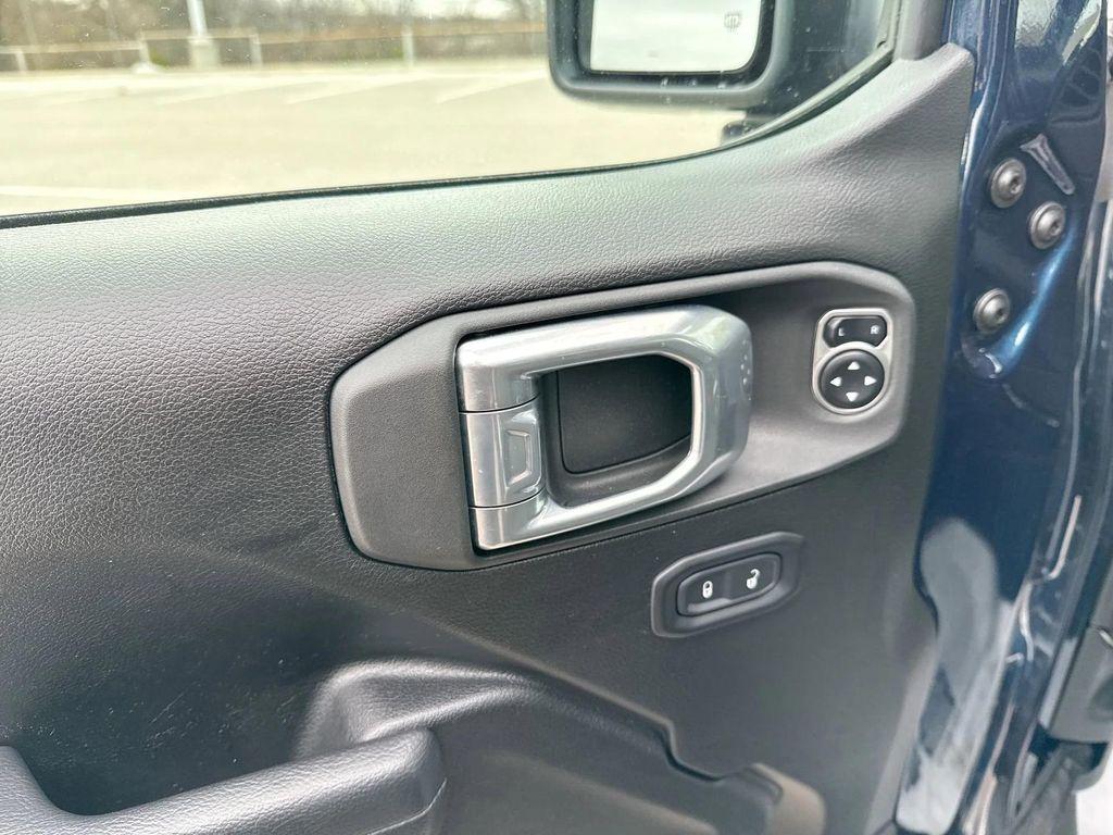 used 2025 Jeep Wrangler car, priced at $35,991