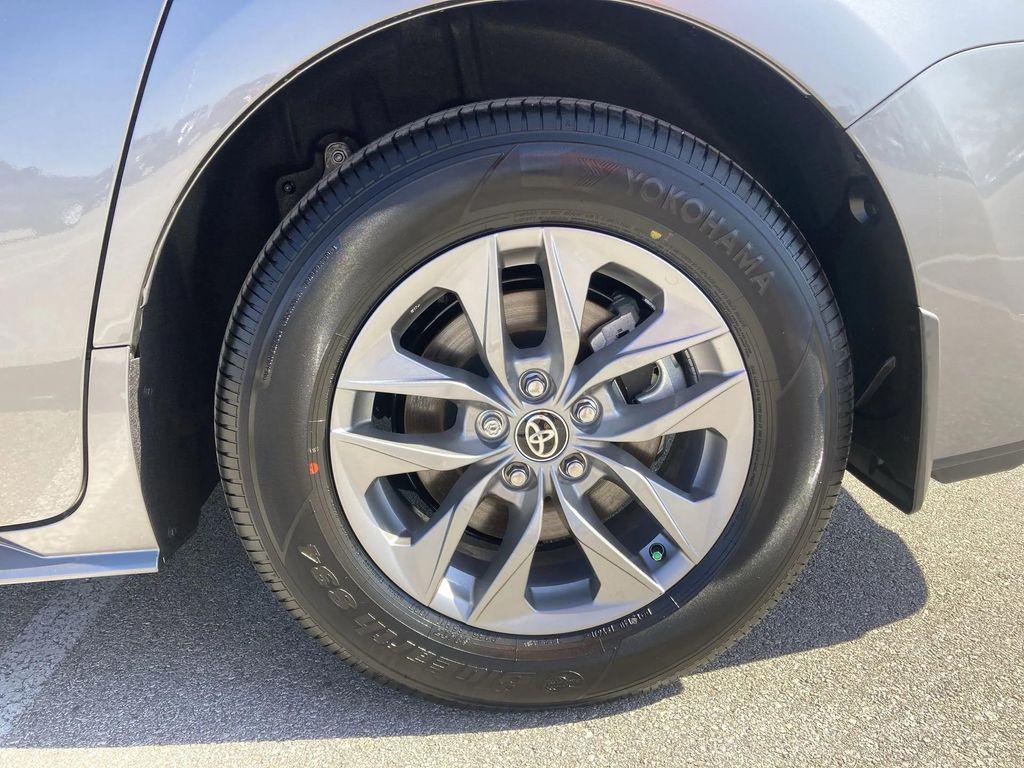 used 2026 Toyota Sienna car, priced at $49,992