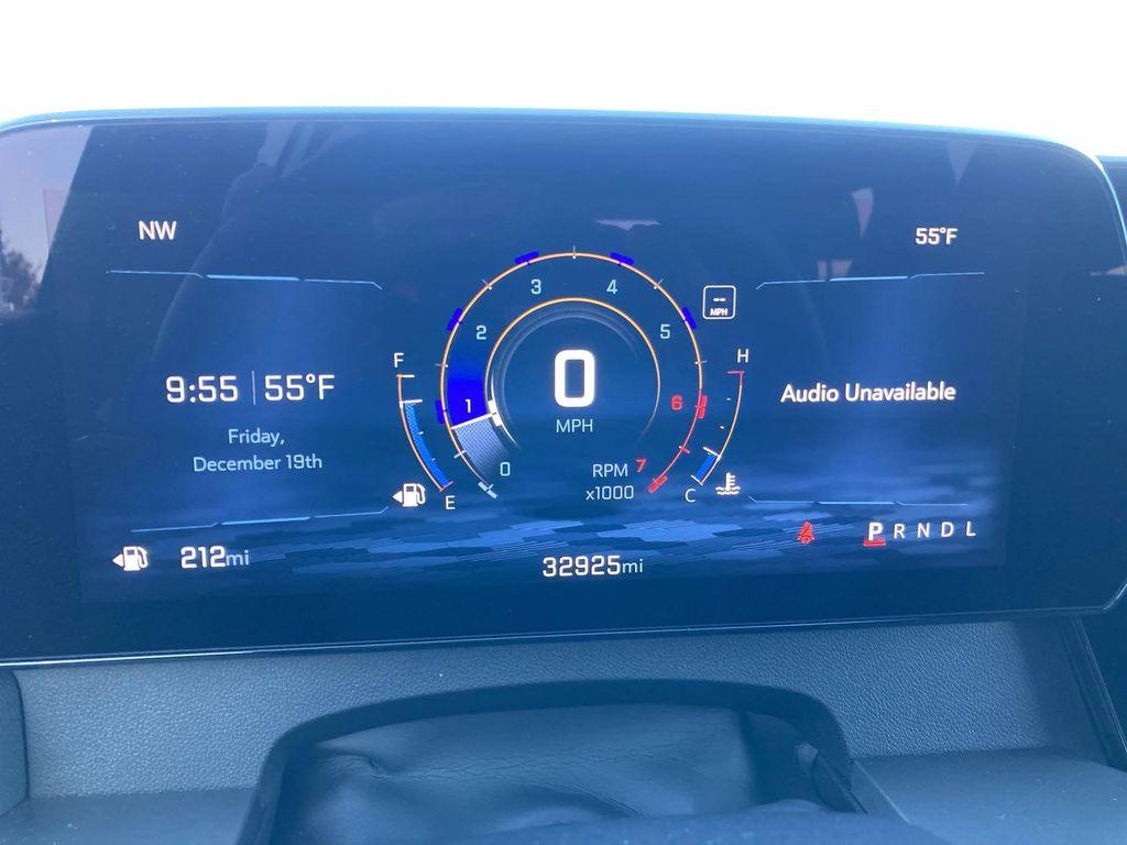 used 2024 Chevrolet Traverse car, priced at $34,991