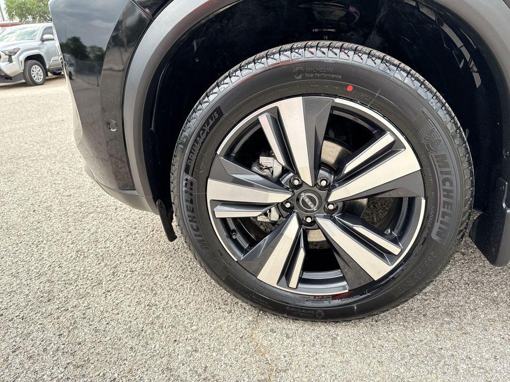 used 2023 Nissan Rogue car, priced at $24,991