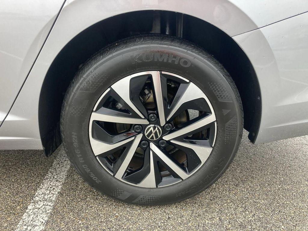 used 2024 Volkswagen Jetta car, priced at $17,991