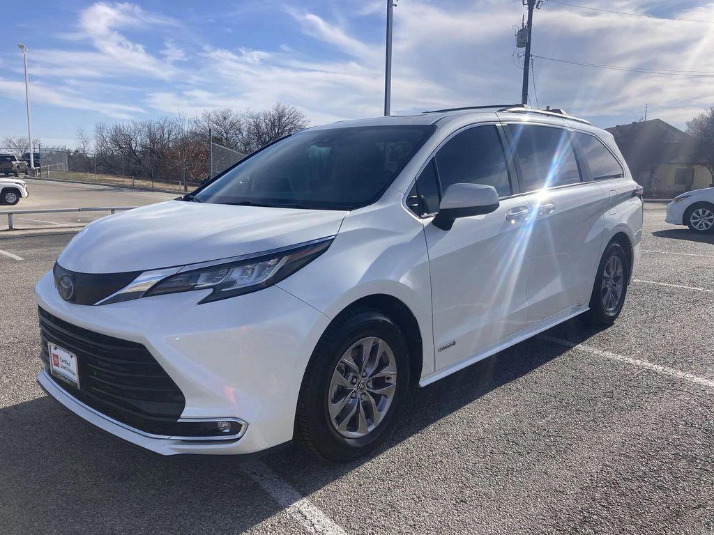 used 2021 Toyota Sienna car, priced at $29,991