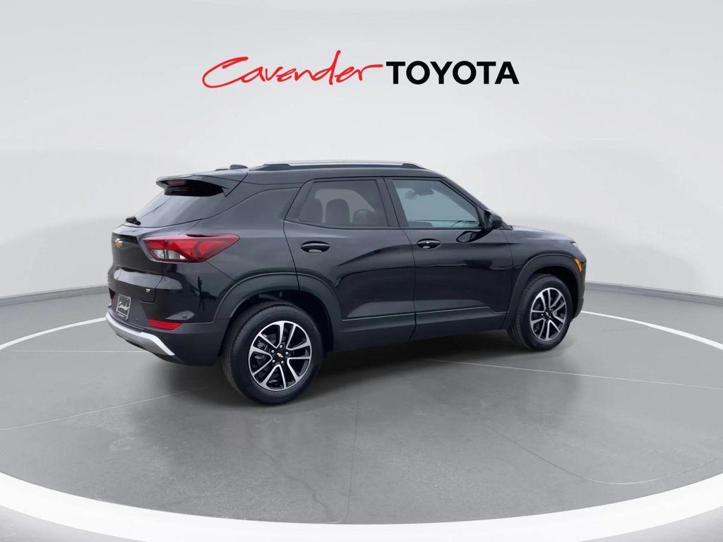 used 2026 Chevrolet TrailBlazer car, priced at $26,991