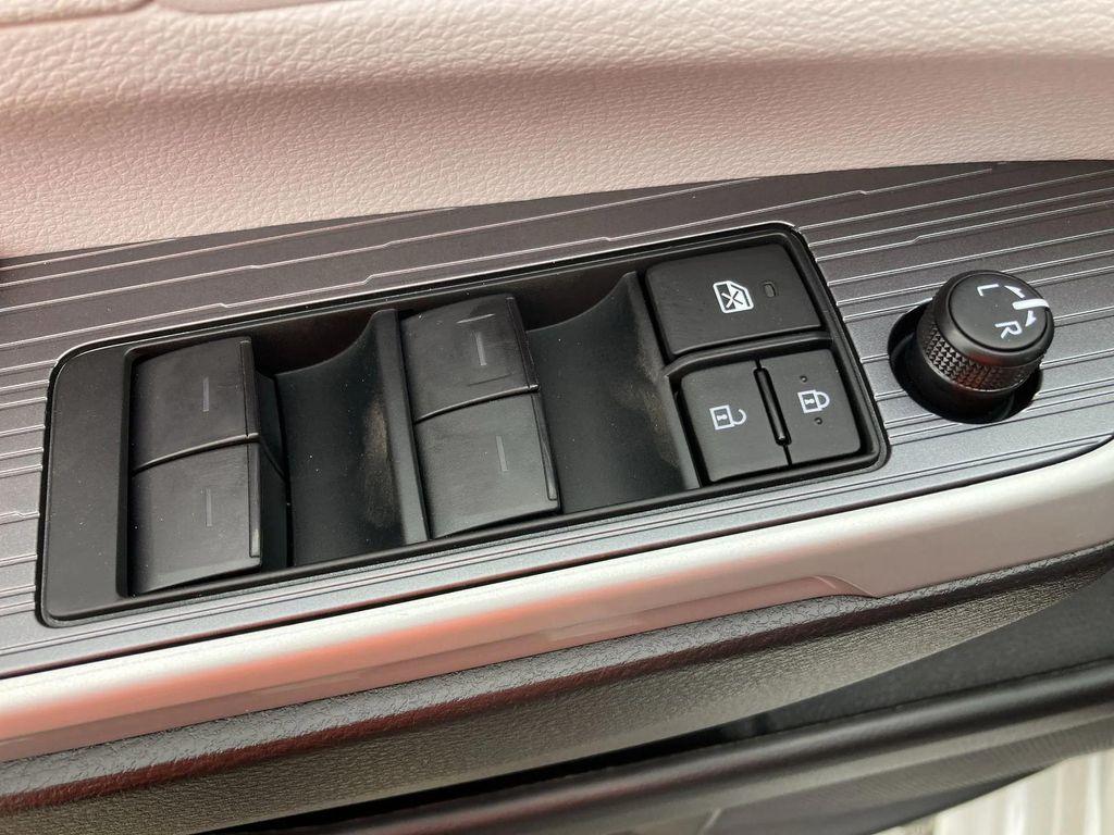 used 2026 Toyota Sienna car, priced at $49,992