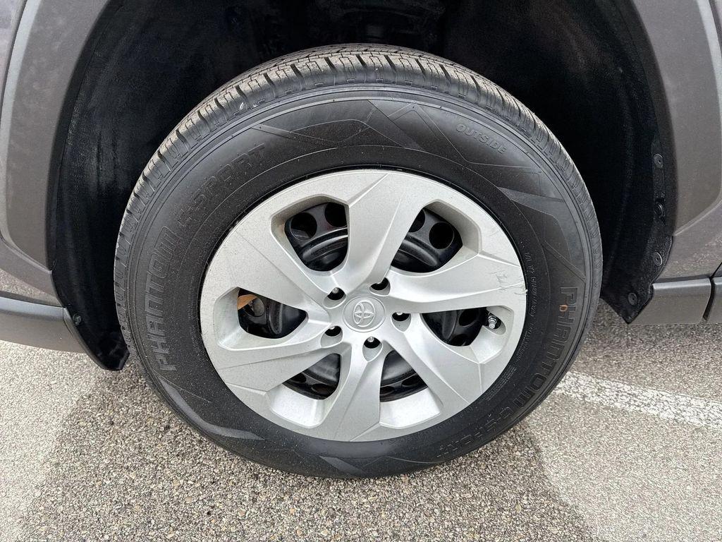 used 2020 Toyota RAV4 car, priced at $22,991